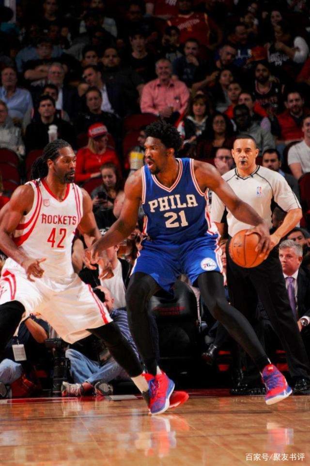 成第一脚射 成第一脚射