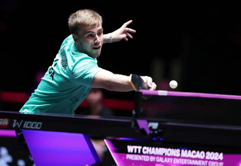 赫罗纳足球 赫罗纳足球